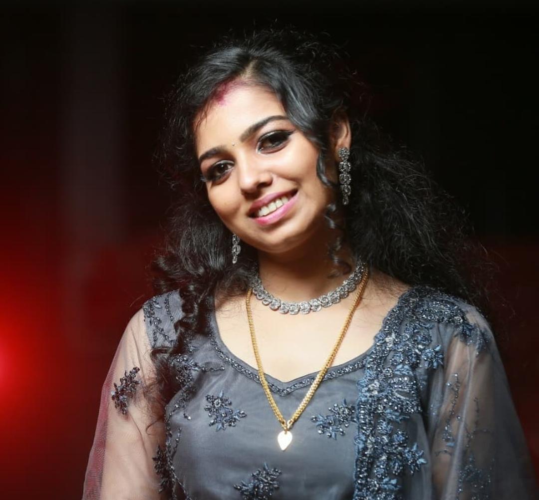 ASHTAMI BRIDAL MAKE OVER  AND BEAUTY SALOON MELATTUR