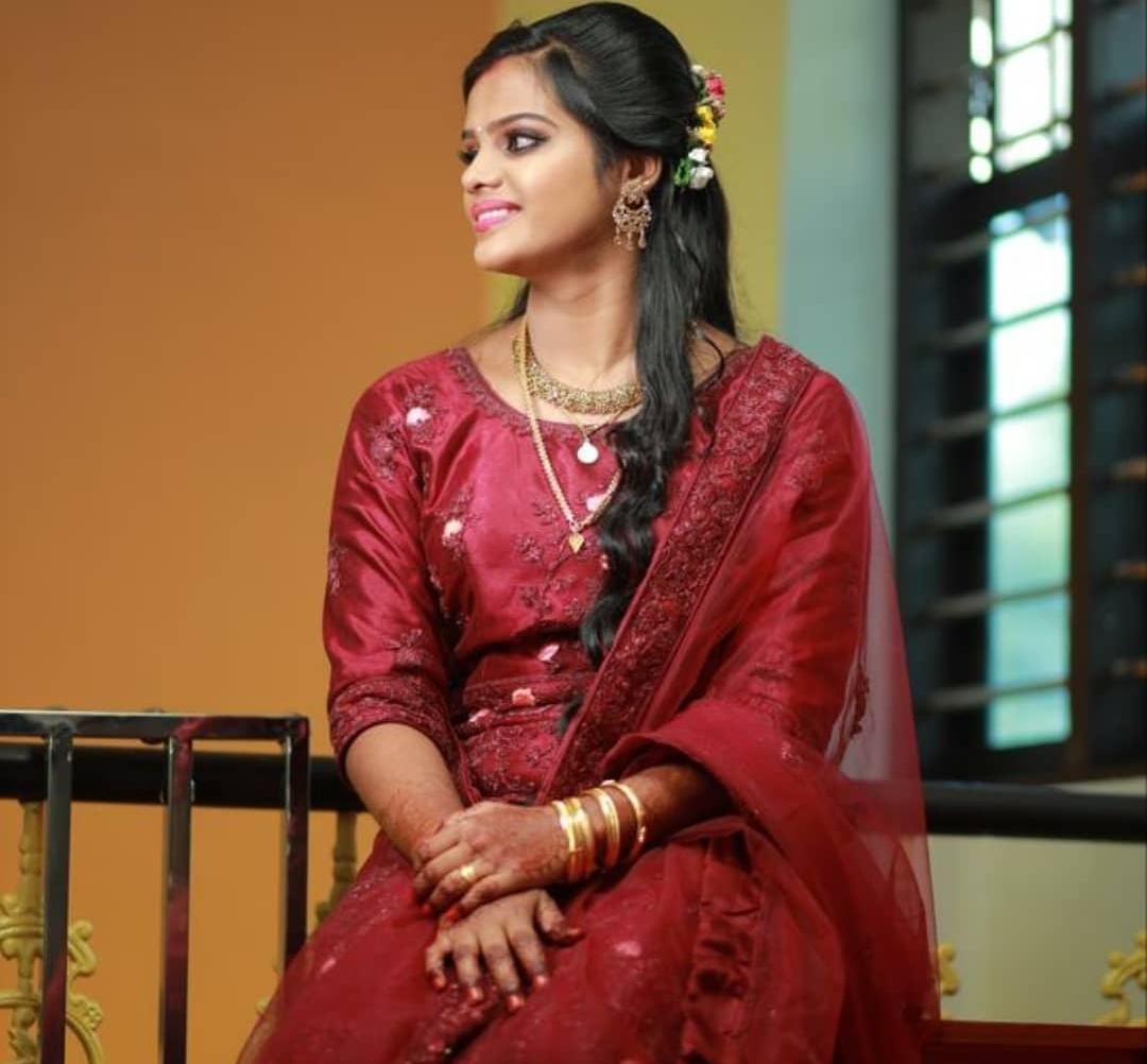 ASHTAMI BRIDAL MAKE OVER  AND BEAUTY SALOON MELATTUR